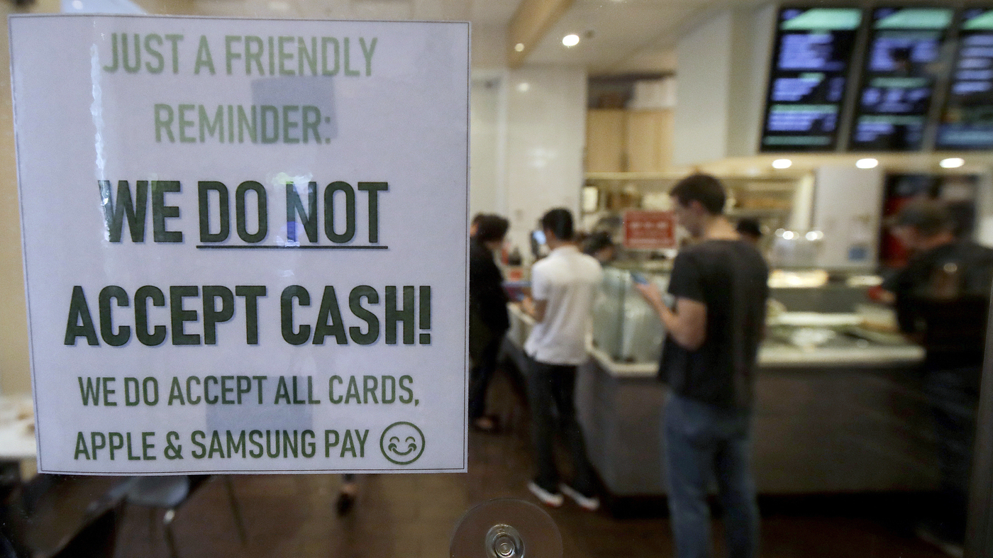 Why Go Cashless During A Pandemic
