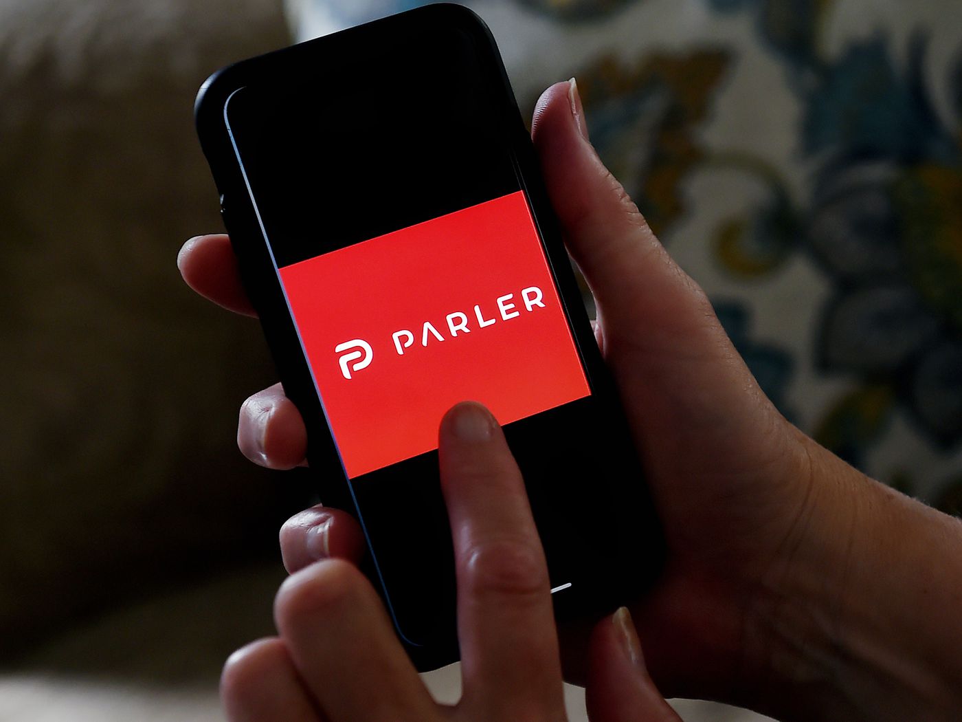 Parler App - Discover How to Use This App